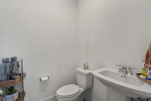 $3,150 | 12301 Penson Street, Fort Worth, TX 76052