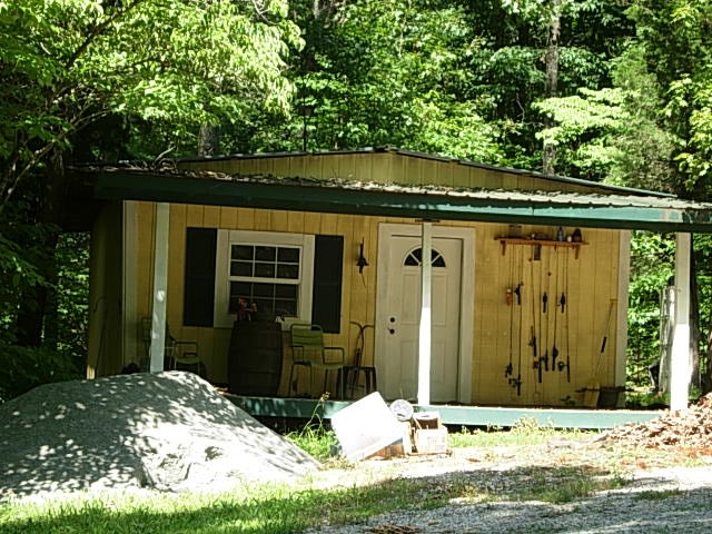 10128 East Dobson Road Bloomfield, IN 47424 - Photo 26 of 36