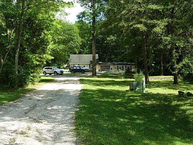 10128 East Dobson Road Bloomfield, IN 47424 - Photo 34 of 36
