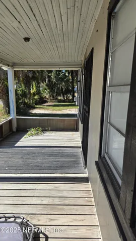 a view of a entryway