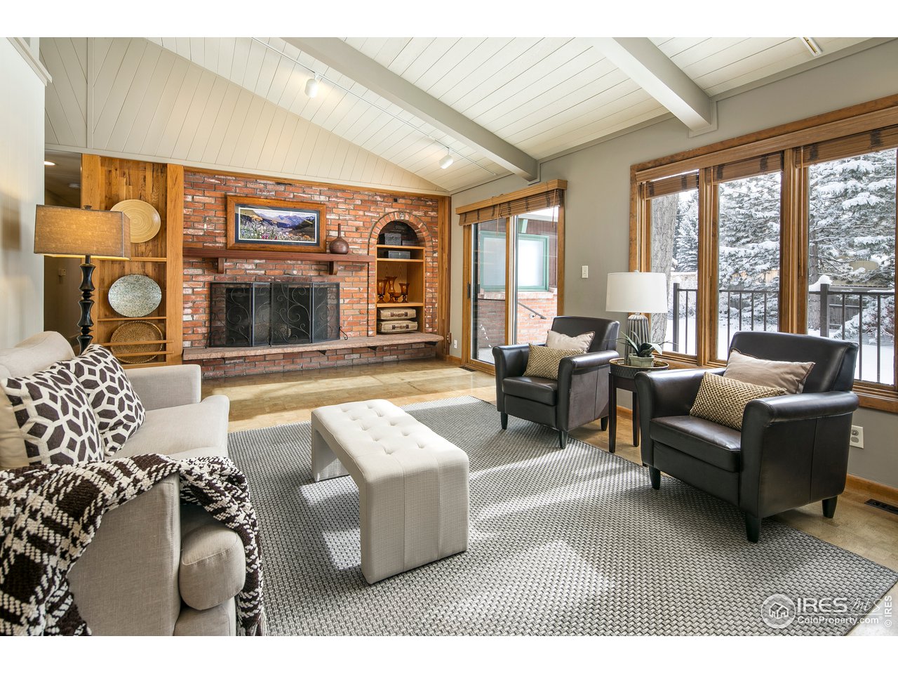 7736 O Connor Road Boulder, CO 80303 - Photo 8 of 33 View of family room from kitchen