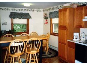 7 Phillips Street Rutland, VT 05701 - Photo 5 of 6