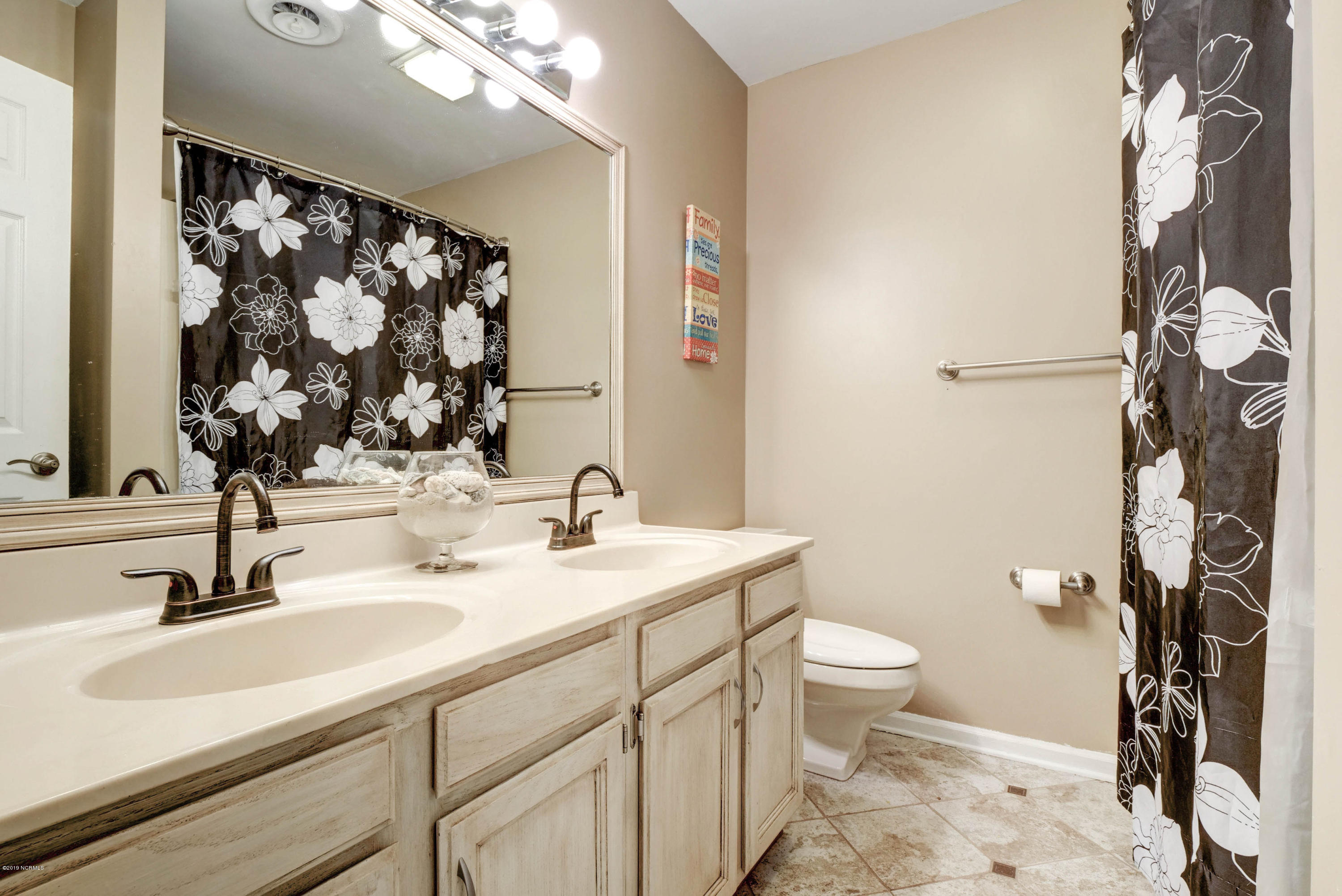 1007 Pine Valley Road Jacksonville, NC 28546 - Photo 27 of 31 1007 Pine Valley-9