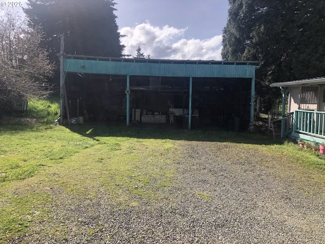 $149,000 | 656 Applegate Avenue, Yoncalla, OR 97499