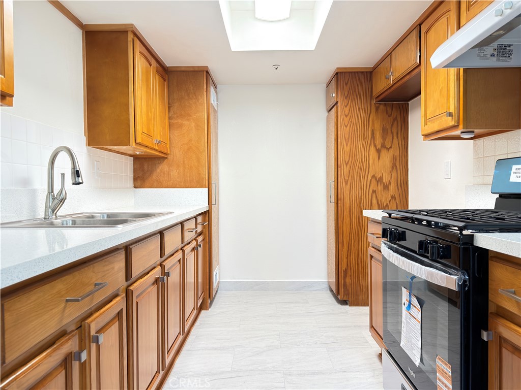 3533 Gilman Road, Unit C El Monte, CA 91732 - Photo 5 of 15 Gallery Image 5