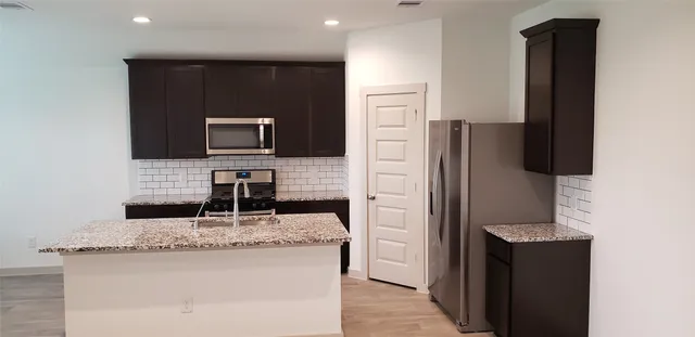 $260,000 | 8006 Alcott Forest Lane, Rosharon, TX 77583