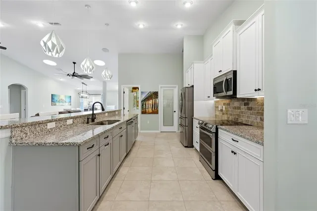 $525,000 | 15 Zonal Geranium Court, Palm Coast, FL 32164