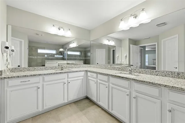 $525,000 | 15 Zonal Geranium Court, Palm Coast, FL 32164