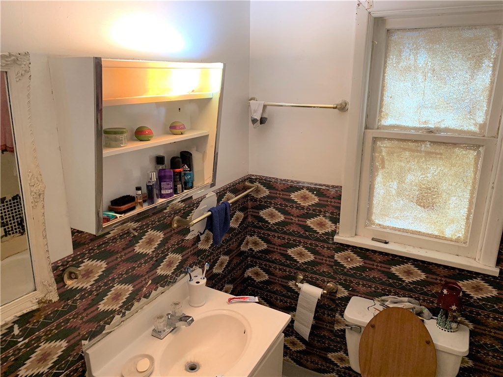 83 Copeland Street Rochester, NY 14609 - Photo 12 of 32