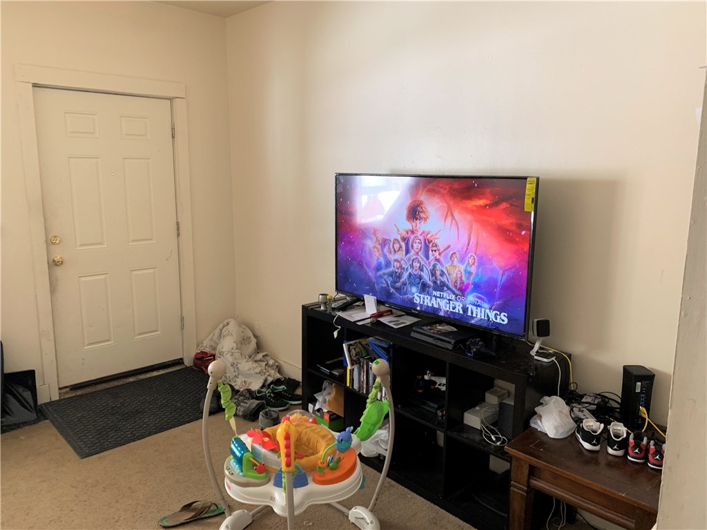 83 Copeland Street Rochester, NY 14609 - Photo 23 of 32