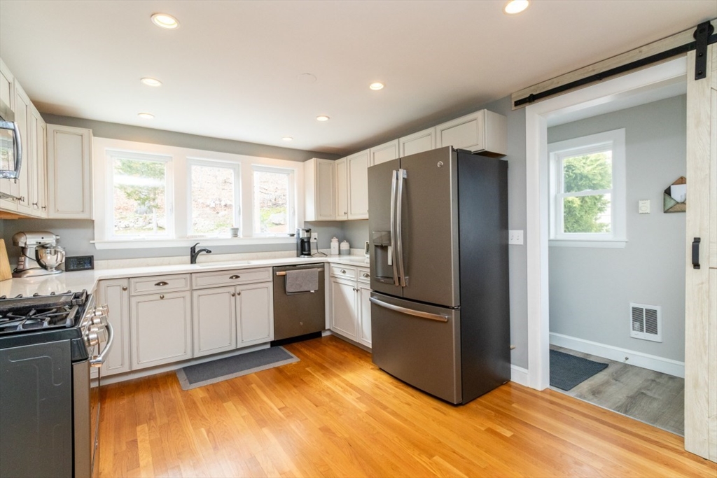 49 Brookside Road Braintree, MA 02184 - Photo 11 of 22 Gallery Image 11