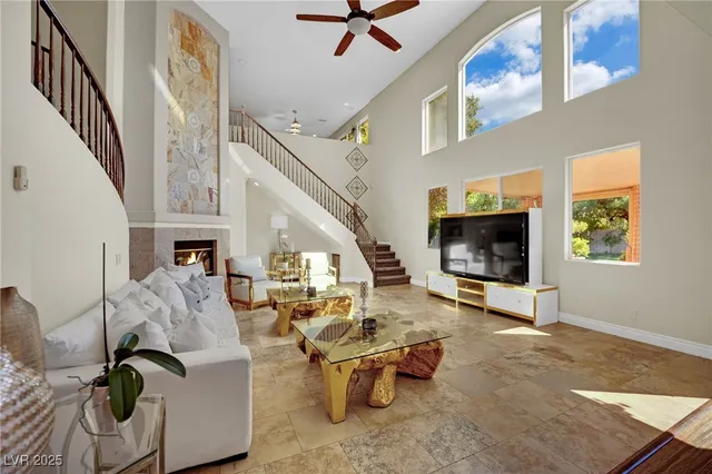 $1,400,000 | 8817 Tierra Hope Court, Las Vegas, NV 89143