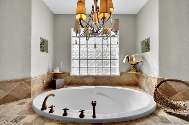 $1,350,000 | 8817 Tierra Hope Court, Las Vegas, NV 89143