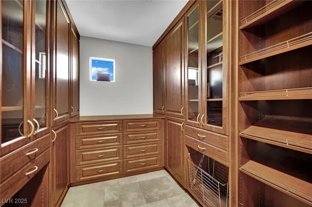 $1,400,000 | 8817 Tierra Hope Court, Las Vegas, NV 89143