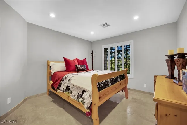 $1,400,000 | 8817 Tierra Hope Court, Las Vegas, NV 89143