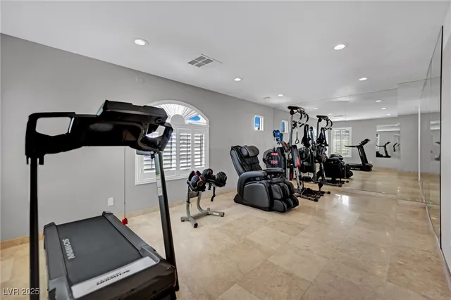 $1,350,000 | 8817 Tierra Hope Court, Las Vegas, NV 89143