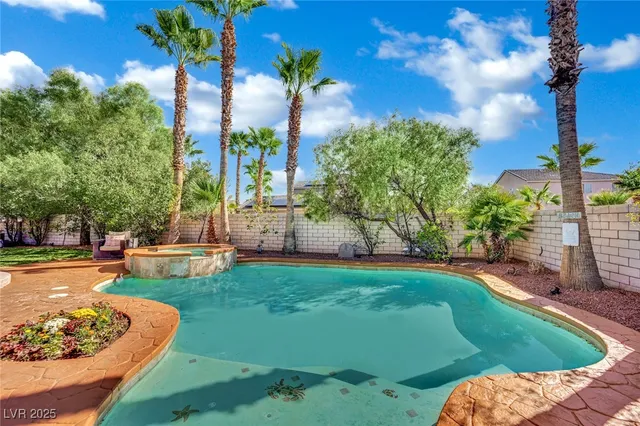$1,400,000 | 8817 Tierra Hope Court, Las Vegas, NV 89143
