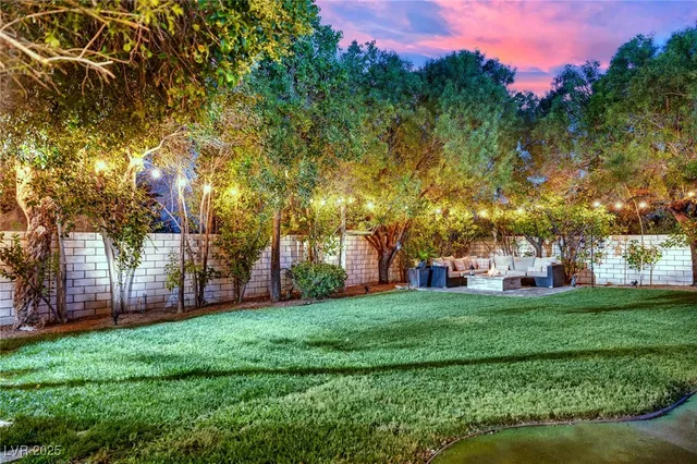 $1,350,000 | 8817 Tierra Hope Court, Las Vegas, NV 89143