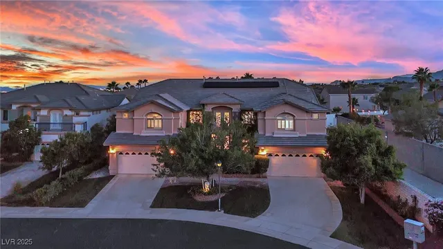 $1,350,000 | 8817 Tierra Hope Court, Las Vegas, NV 89143