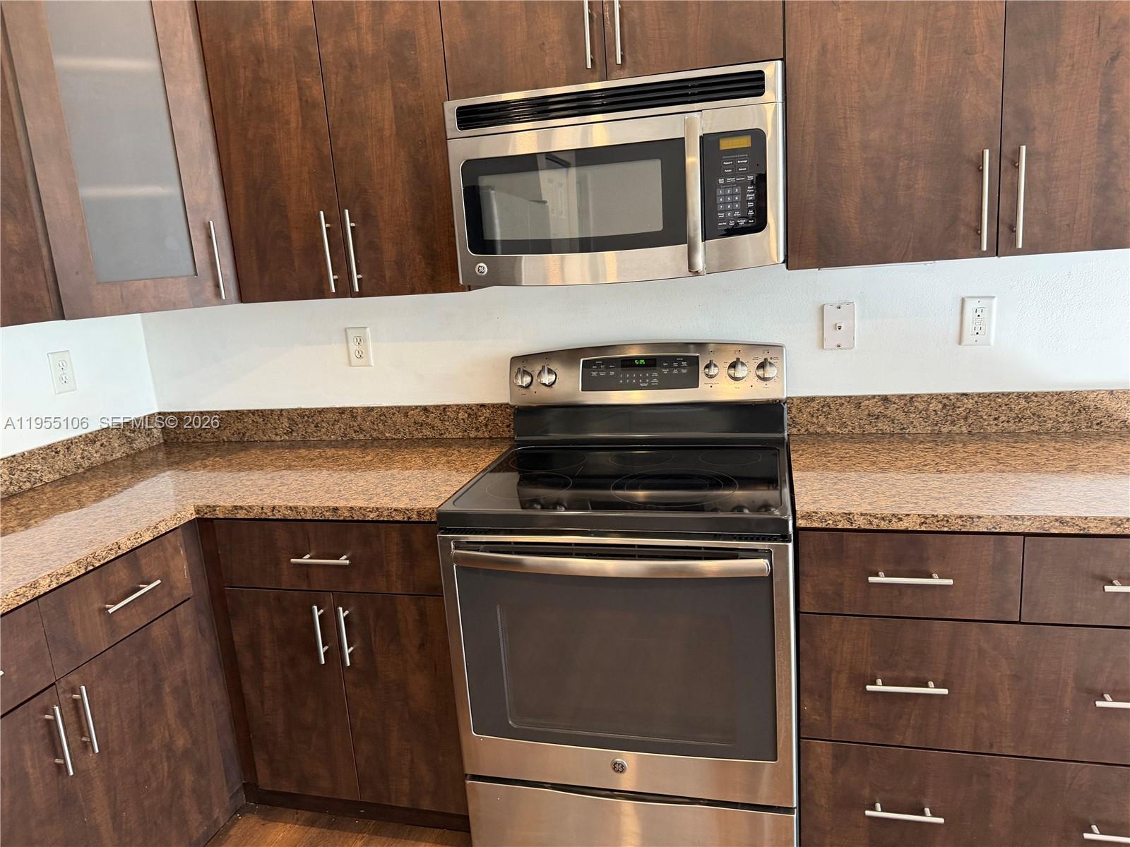 4256 Northeast 9th Street Homestead, FL 33033 - Photo 22 of 51