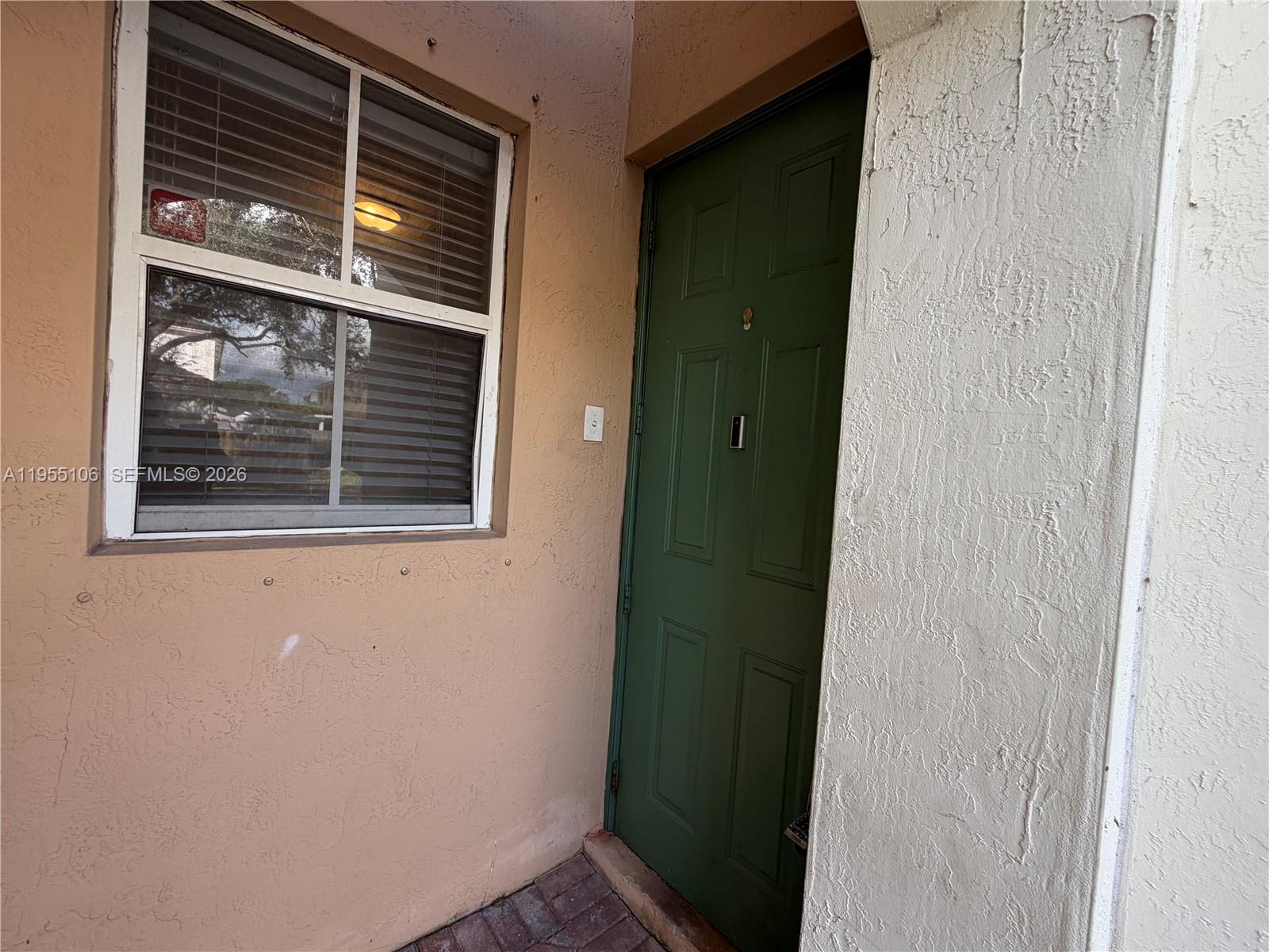 4256 Northeast 9th Street Homestead, FL 33033 - Photo 3 of 51
