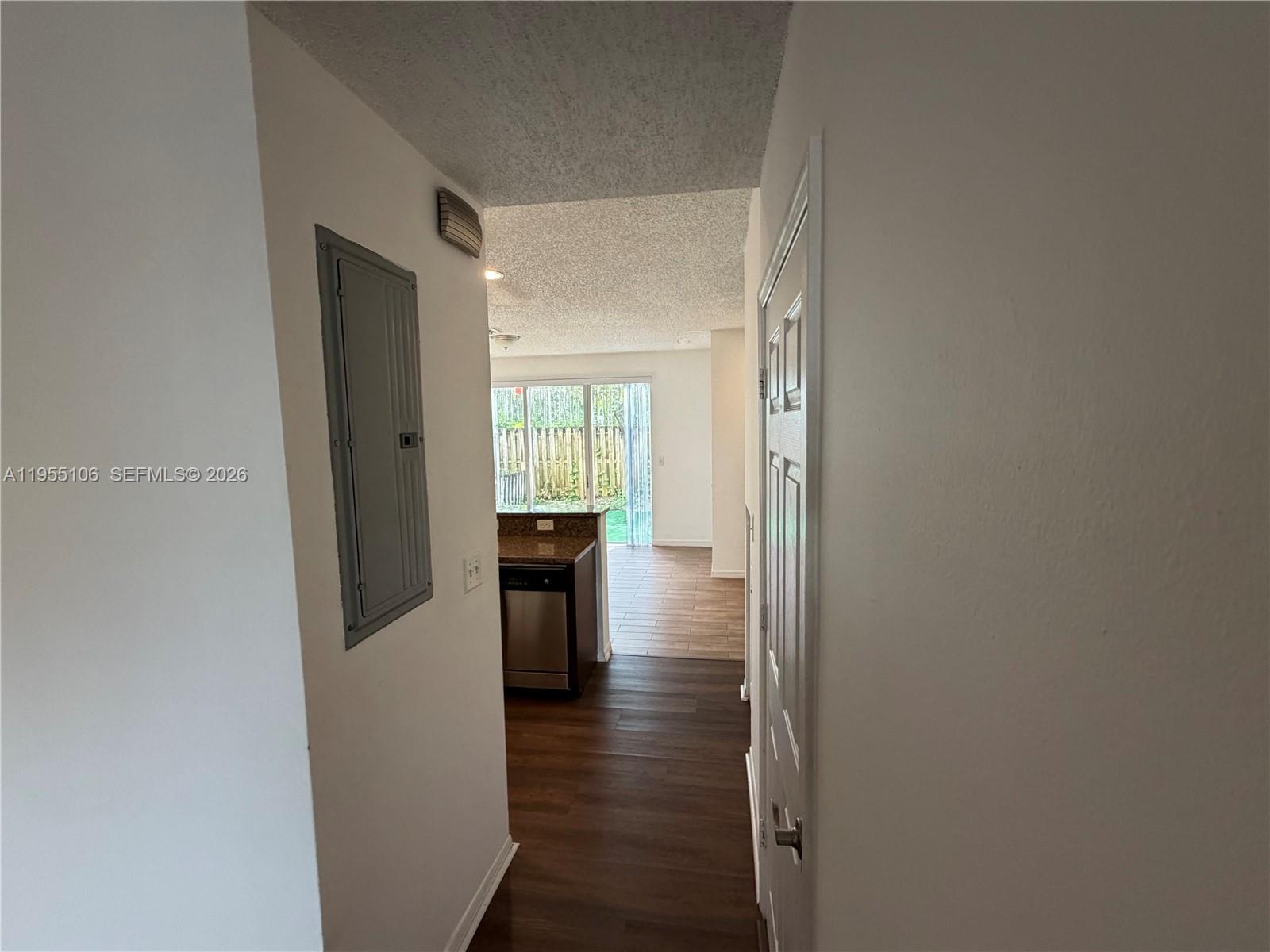 4256 Northeast 9th Street Homestead, FL 33033 - Photo 10 of 51