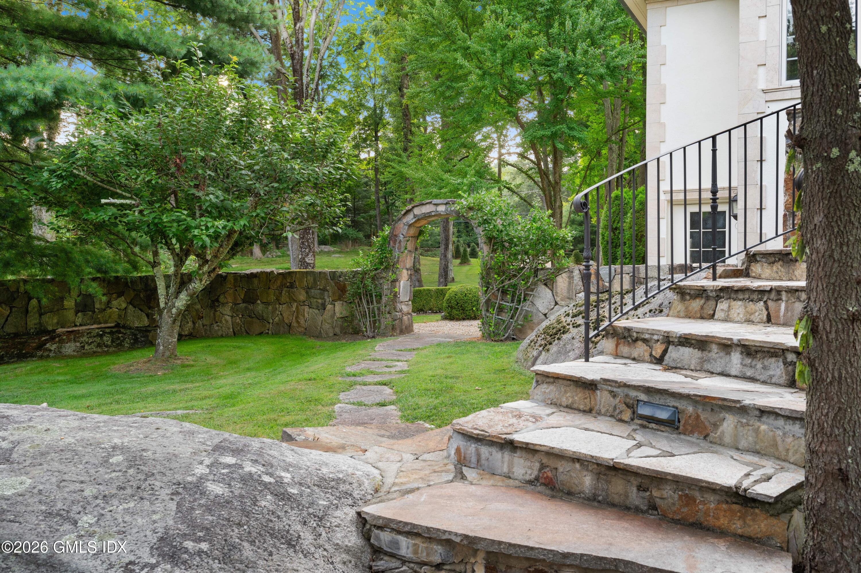 367 Riversville Road Greenwich, CT 06831 - Photo 61 of 66 15d-min