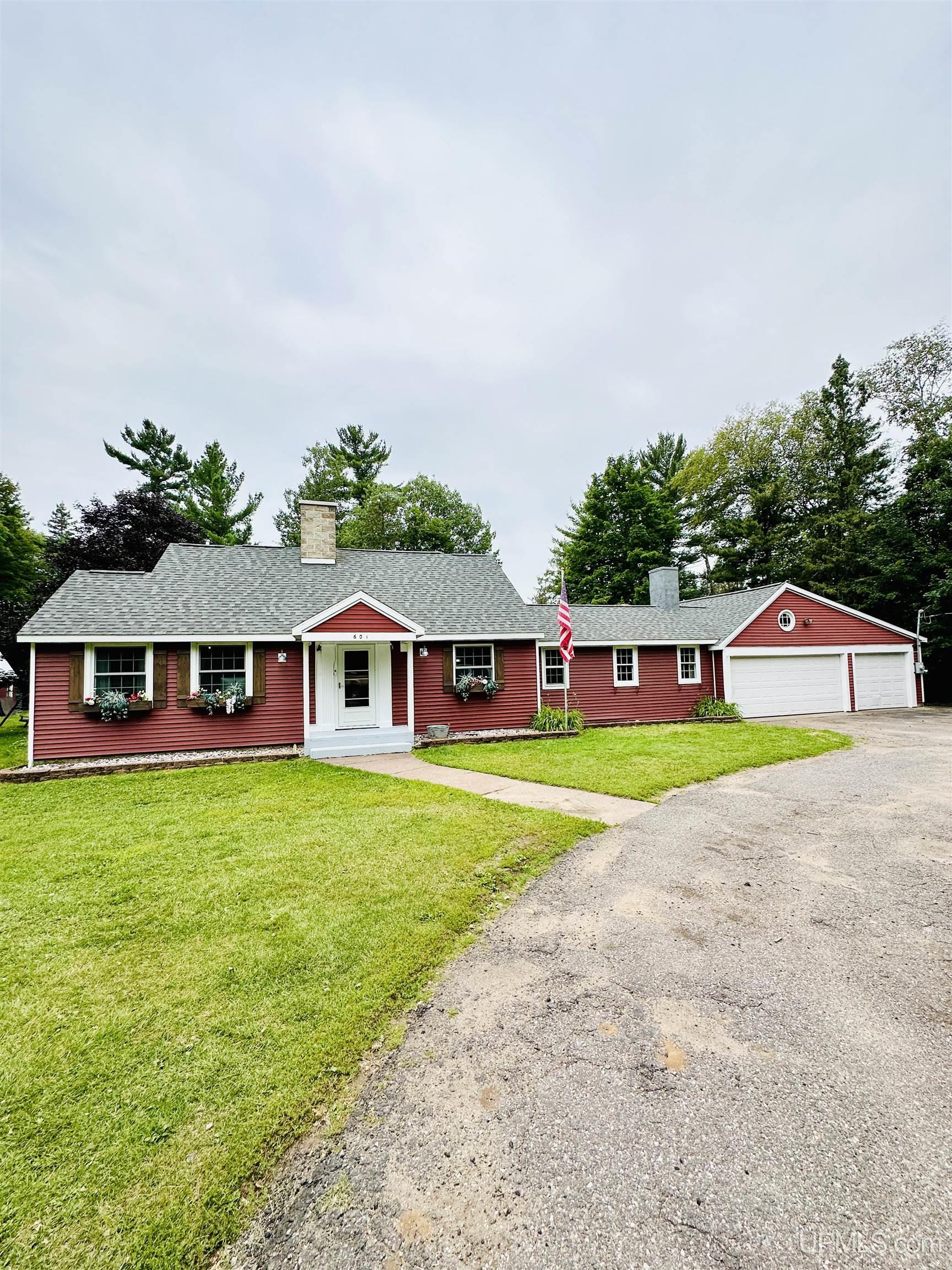 601 Cooper Lake Road Ishpeming, MI 49849 - Photo 1 of 64
