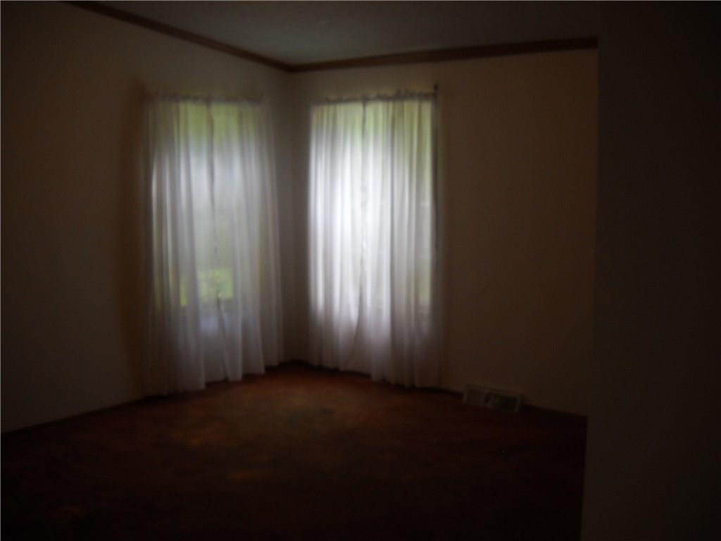 860 Union Road Waldoboro, ME 04572 - Photo 13 of 20 One of two bedrooms.