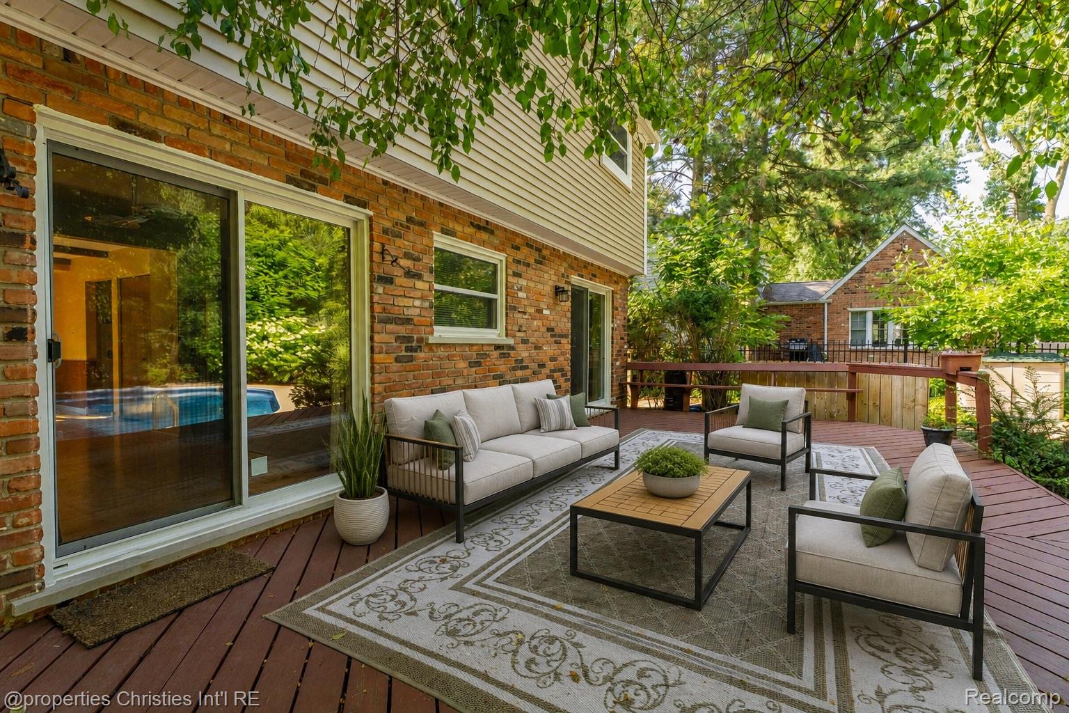 3560 Beach Road Troy, MI 48084 - Photo 28 of 40 30.jpeg