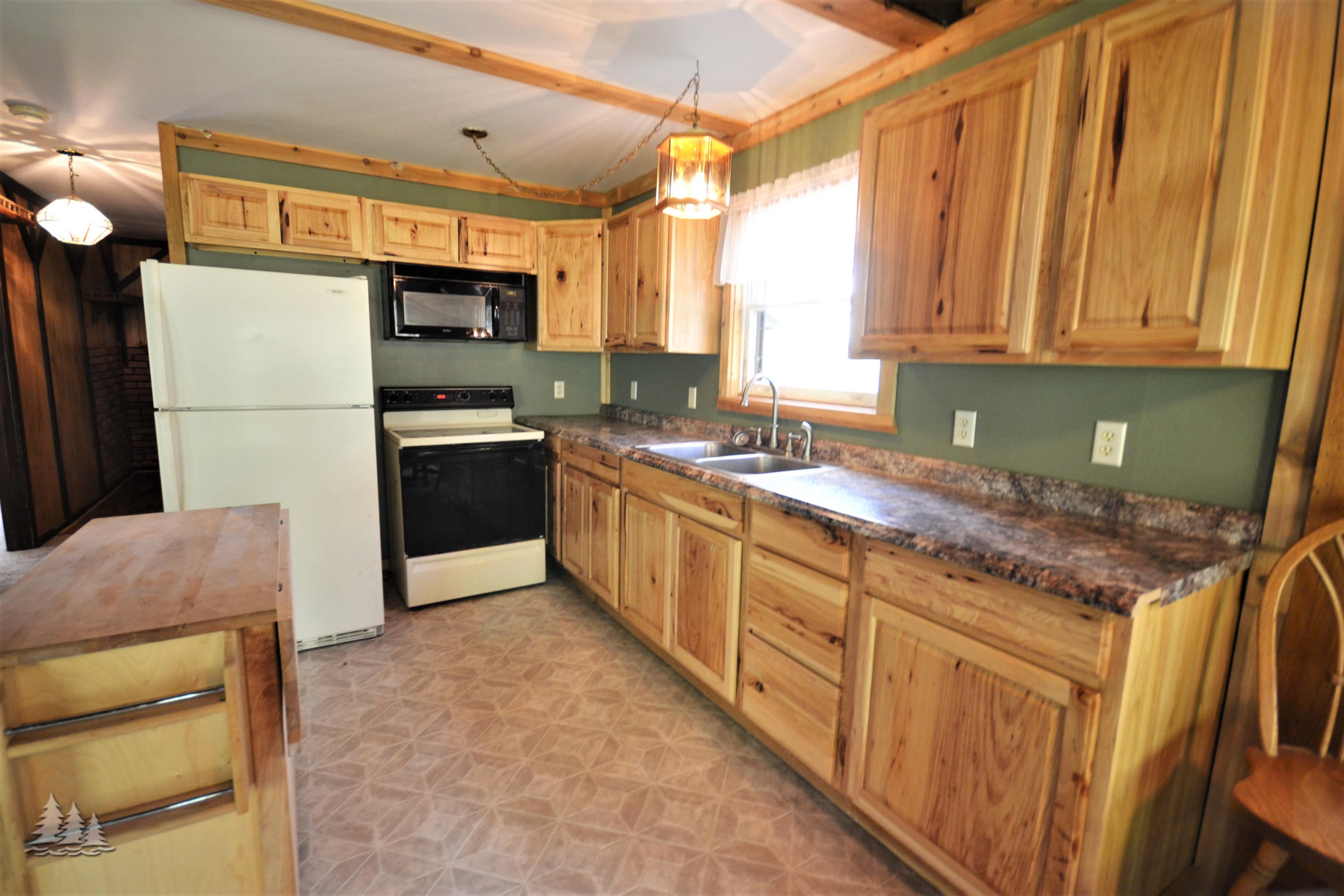 2926 Granger Road Lewiston, MI 49756 - Photo 11 of 36 Gallery Image 11