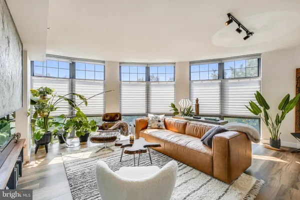 $3,650 | 1021 North Garfield Street, Unit 438, Arlington, VA 22201