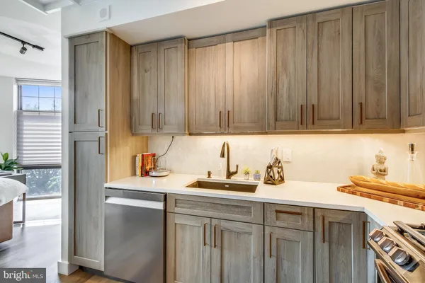 $3,650 | 1021 North Garfield Street, Unit 438, Arlington, VA 22201