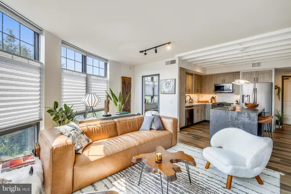 $3,650 | 1021 North Garfield Street, Unit 438, Arlington, VA 22201