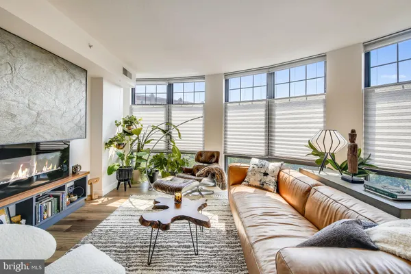 $3,650 | 1021 North Garfield Street, Unit 438, Arlington, VA 22201