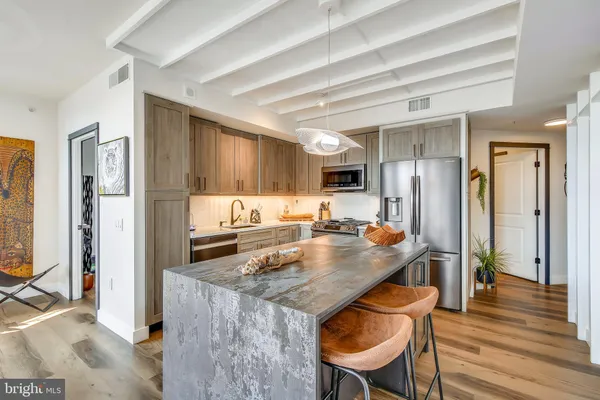 $3,650 | 1021 North Garfield Street, Unit 438, Arlington, VA 22201