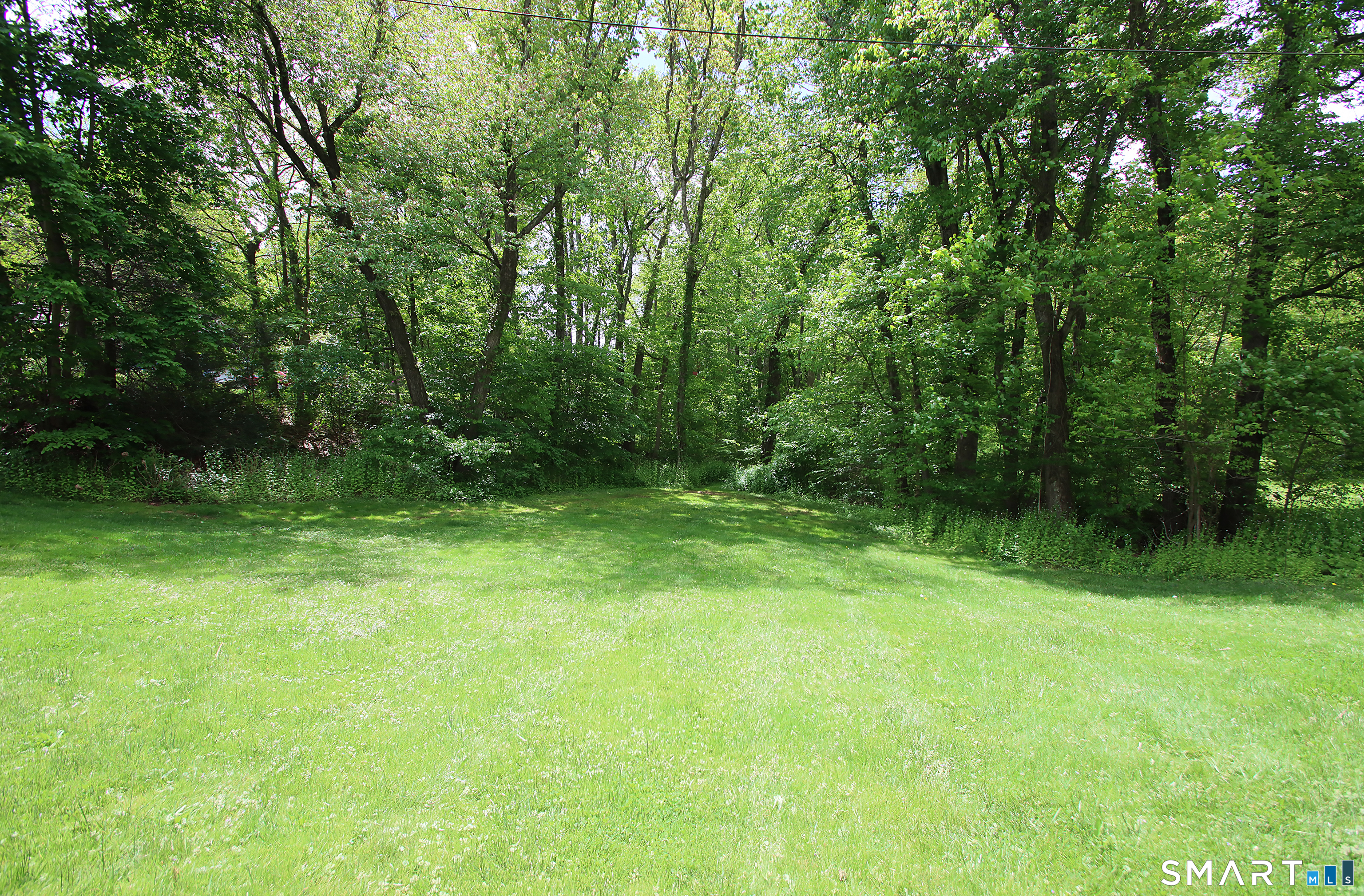 440 Dunbar Hill Road Hamden, CT 06514 - Photo 23 of 26