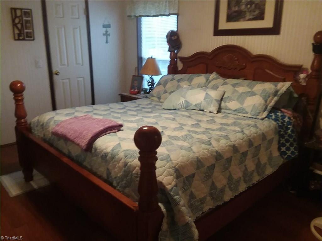 4517 Burch Bridge Road Burlington, NC 27217 - Photo 11 of 18 Gallery Image 11