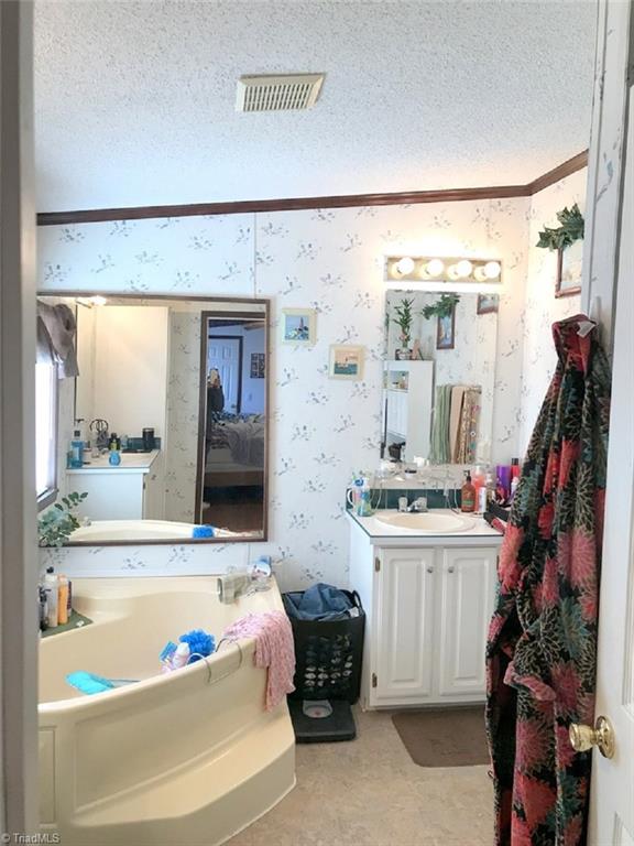 4517 Burch Bridge Road Burlington, NC 27217 - Photo 12 of 18 Gallery Image 12