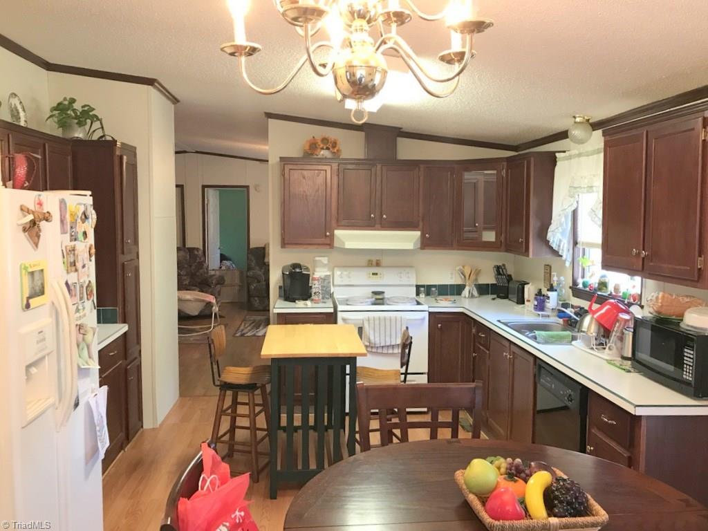 4517 Burch Bridge Road Burlington, NC 27217 - Photo 9 of 18 Gallery Image 9