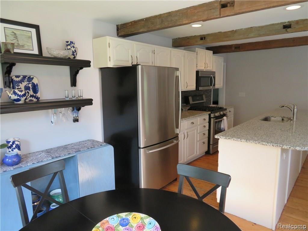 24 South Holcomb Road Clarkston, MI 48346 - Photo 26 of 61 26.jpg