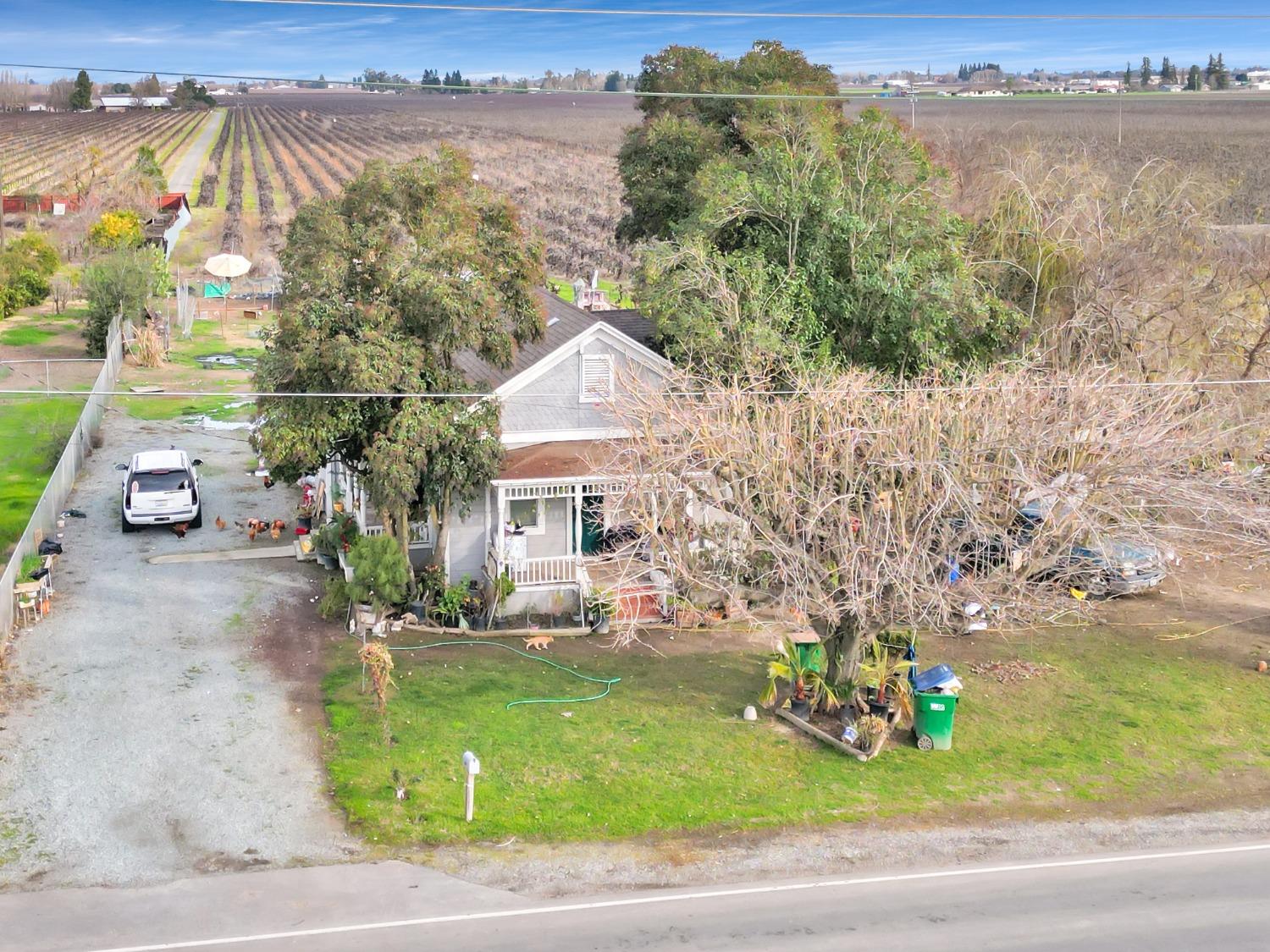 20388 Highway 99 Acampo, CA 95220 - Photo 11 of 19