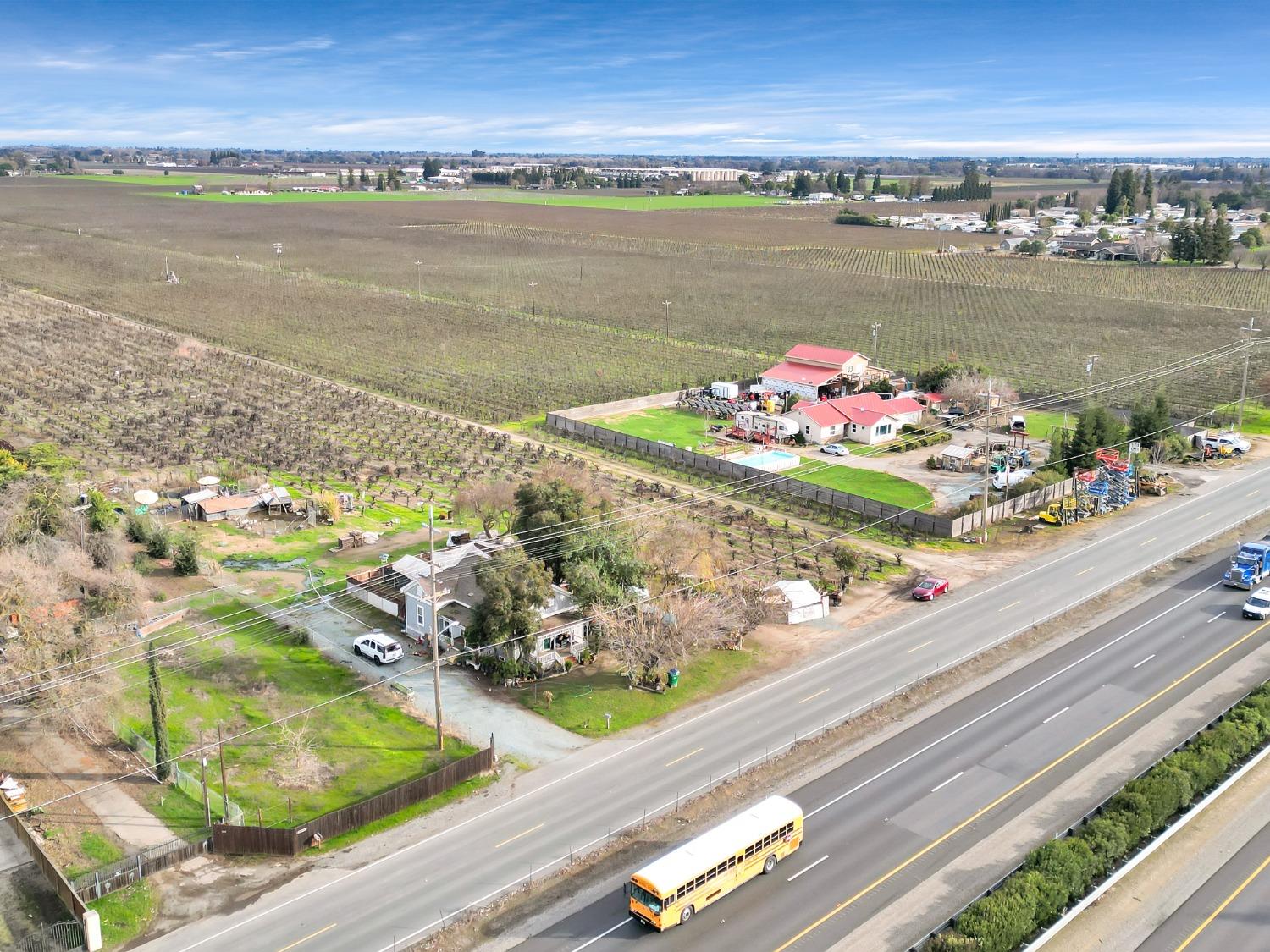 20388 Highway 99 Acampo, CA 95220 - Photo 19 of 19