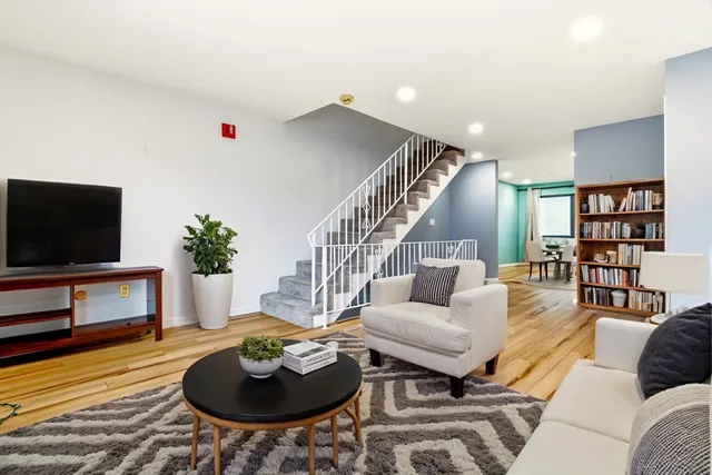 $3,200 | 46 Crestview Drive, Unit 46, Malden, MA 02148