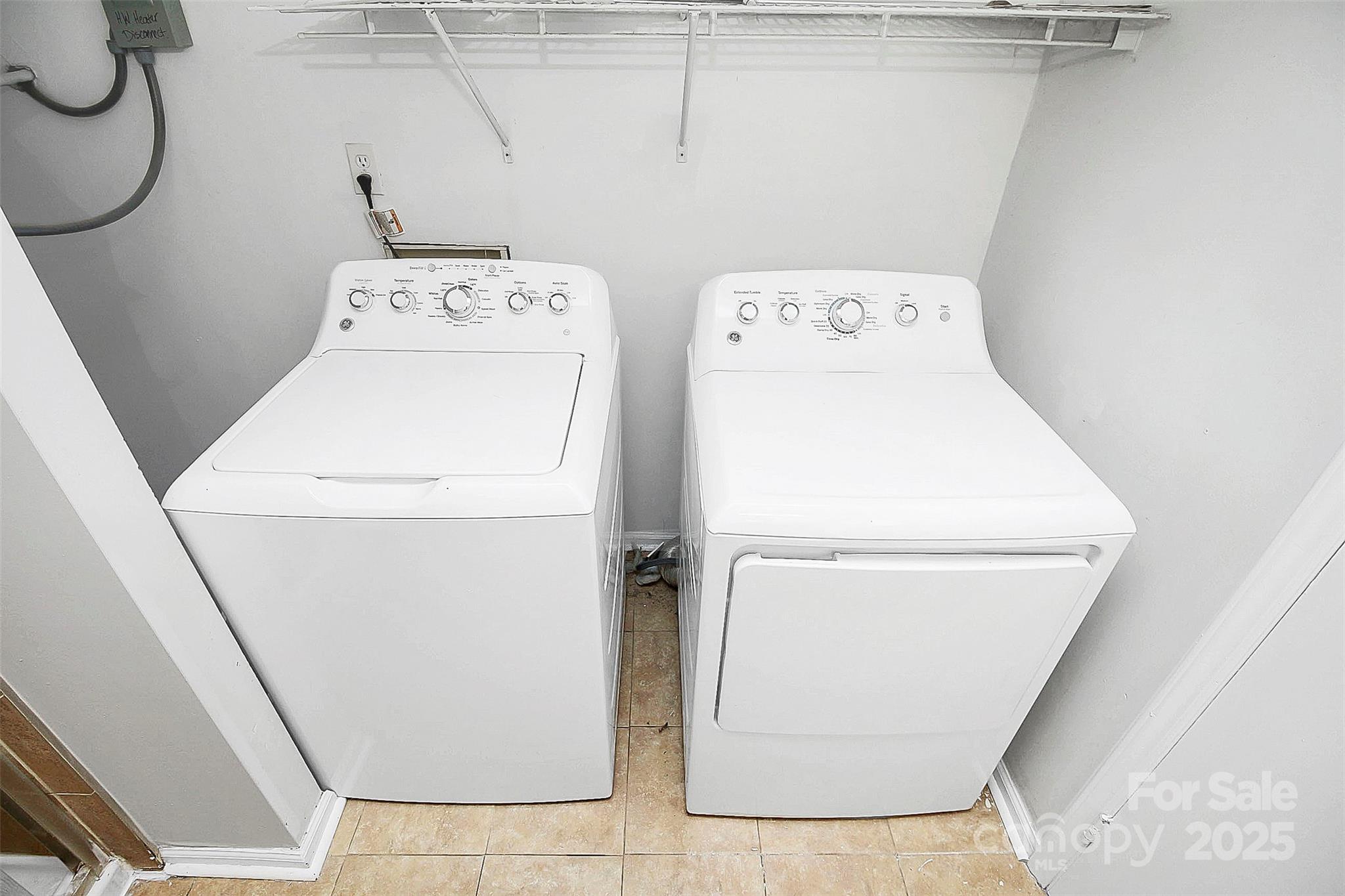 11111 Park Road Charlotte, NC 28226 - Photo 20 of 20 a utility room with dryer and washer