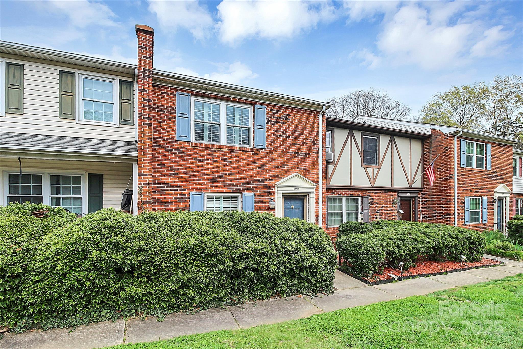 11111 Park Road Charlotte, NC 28226 - Photo 3 of 20 front view of a building