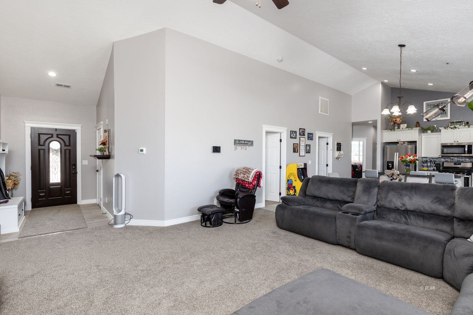 923 Amber Way Elko, NV 89801 - Photo 5 of 28 Gallery Image 5