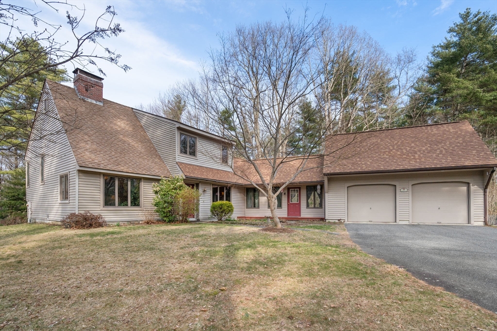 189 Spring Street Hopkinton, MA 01748 - Photo 2 of 28 Gallery Image 2