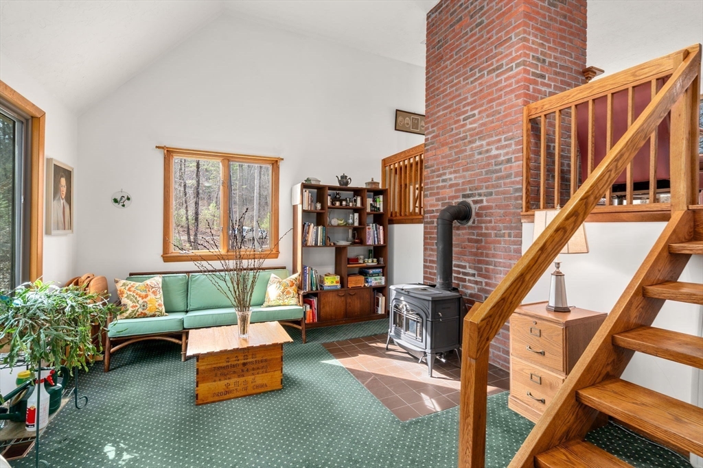 189 Spring Street Hopkinton, MA 01748 - Photo 10 of 28 Gallery Image 10