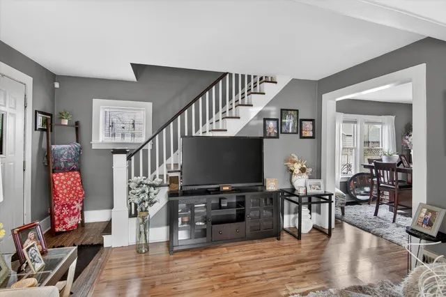 $149,900 | 907 Sixth Street, Jackson, MI 49203